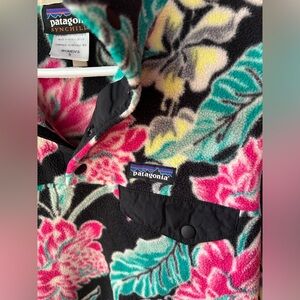 Patagonia Synchilla Snap T Fleece Pullover - floral